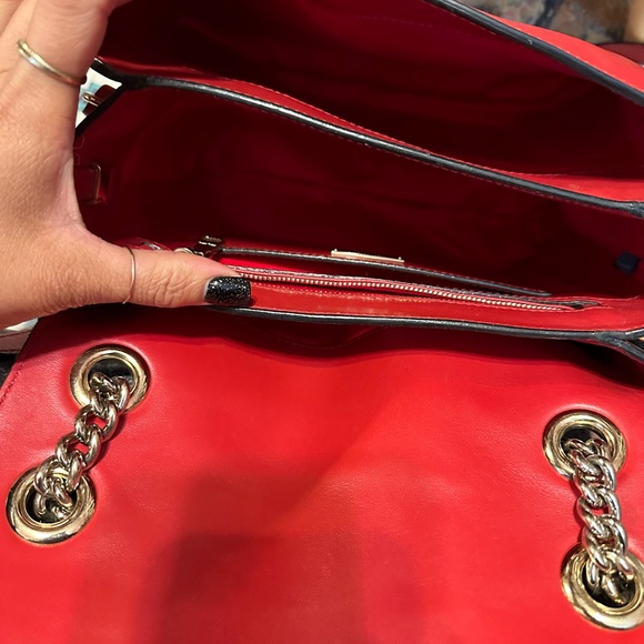 Miu Miu bag - Picture 3 of 9